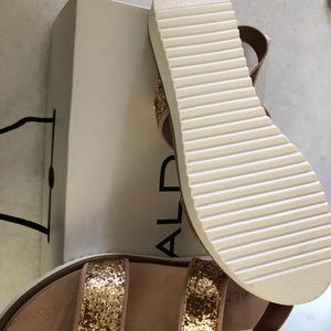Women’s Sandals